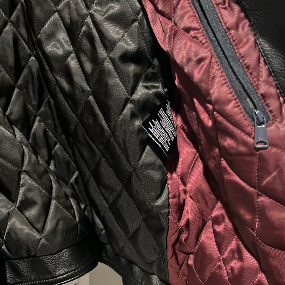 Men’s Tommy Hilfiger Jacket. NWT - Picture 3 of 4